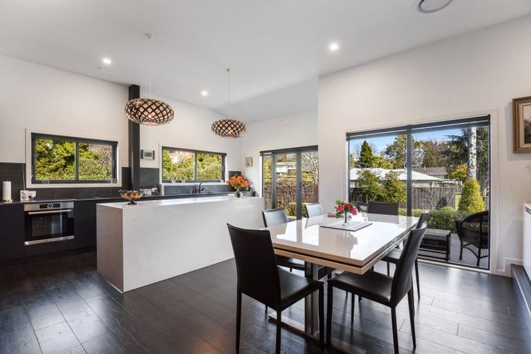 Photo of property in 9 Blackmore Drive, Lynmore, Rotorua, 3010