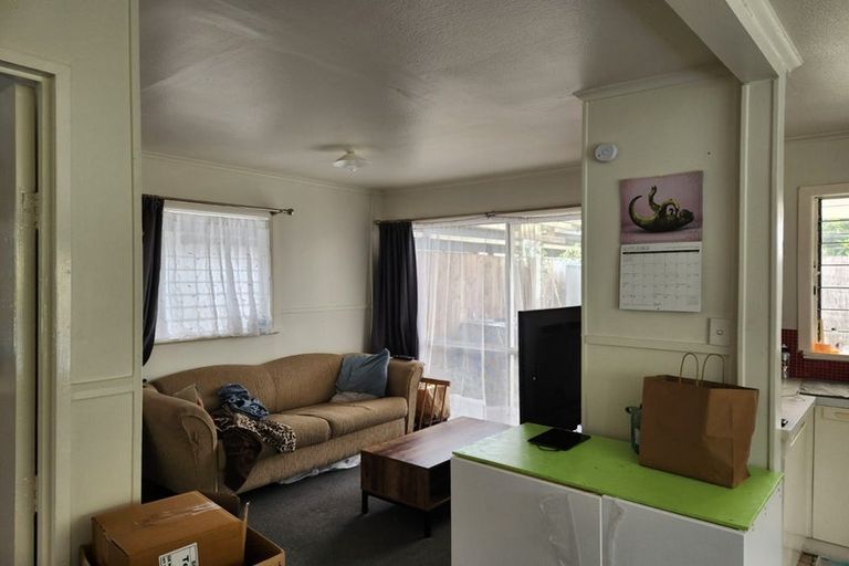 Photo of property in 7 Mcleod Street, Helensville, 0800