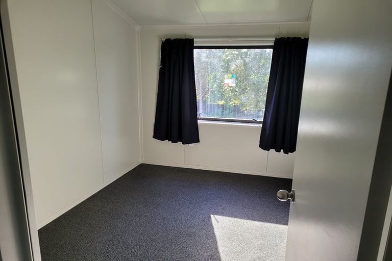 Photo of property in 12 Victory Place, Aramoho, Whanganui, 4500
