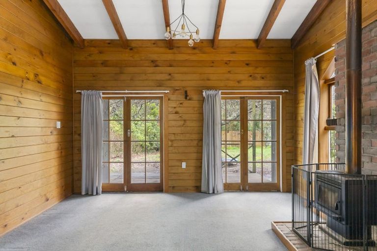 Photo of property in 133 Plateau Road, Te Marua, Upper Hutt, 5018