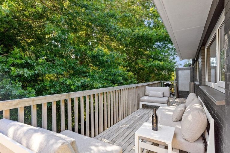 Photo of property in 2/59 Glamorgan Drive, Torbay, Auckland, 0630