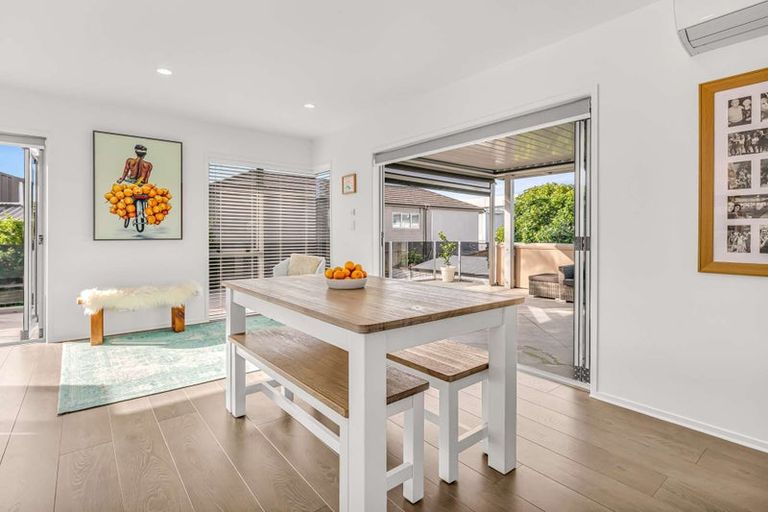 Photo of property in 25a Dickson Road, Papamoa Beach, Papamoa, 3118
