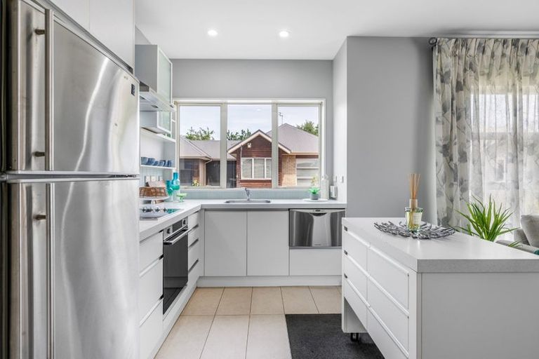 Photo of property in 2/400 Innes Road, Mairehau, Christchurch, 8052