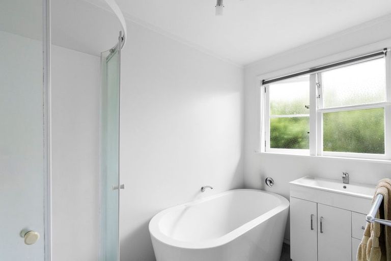 Photo of property in 174 Tiro Tiro Road, Levin, 5510