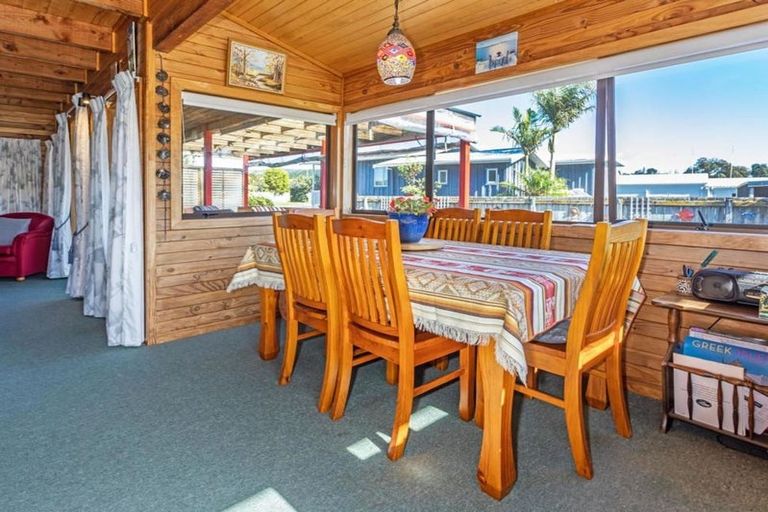 Photo of property in 124b Lincoln Road, Whangamata, 3620