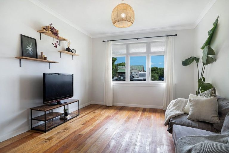 Photo of property in 4 Hacker Street, Masterton, 5810