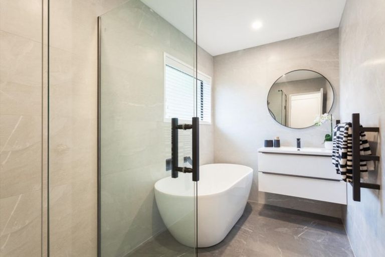 Photo of property in 219 Valley Road, Mount Maunganui, 3116