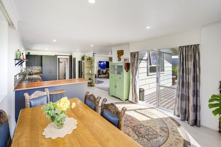 Photo of property in 888 Kakariki Farm Road, Kotemaori, 4188