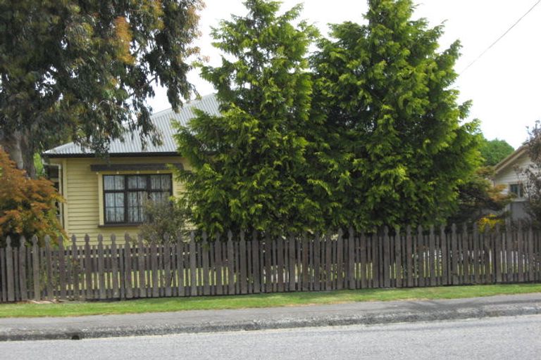 Photo of property in 20 Dampier Street, Woolston, Christchurch, 8023