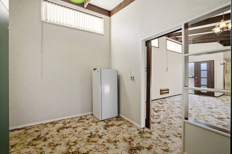 Photo of property in 2/31 Waimairi Road, Upper Riccarton, Christchurch, 8041