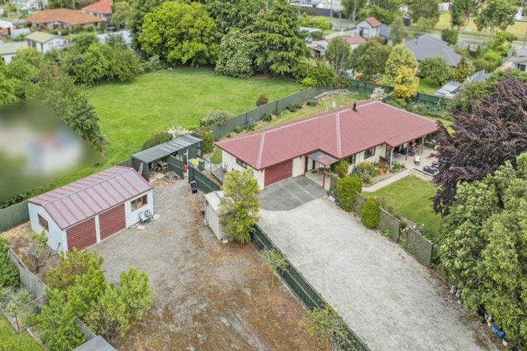 Photo of property in 8 Bridge Street, Southbridge, 7602