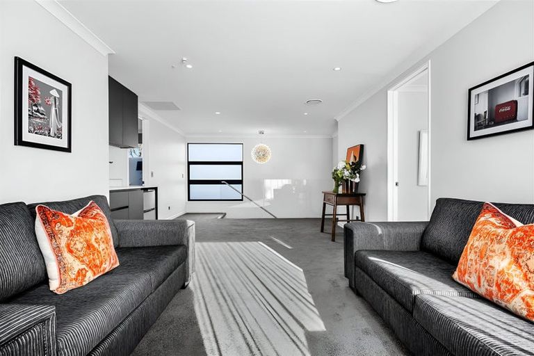 Photo of property in 30b Glandovey Road, Fendalton, Christchurch, 8052