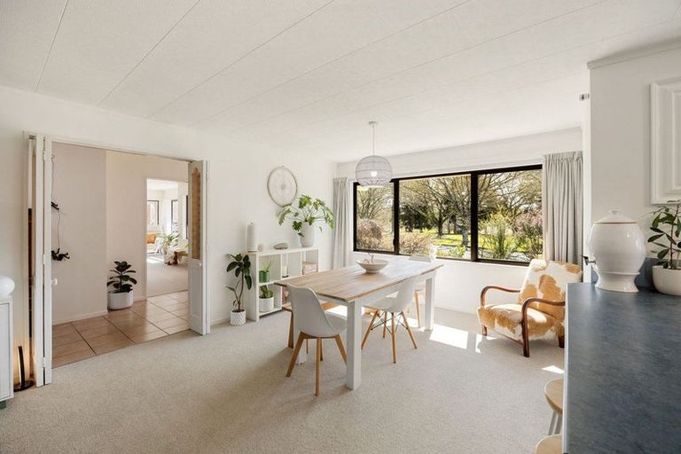 Photo of property in 2 Byron Street, Leamington, Cambridge, 3432