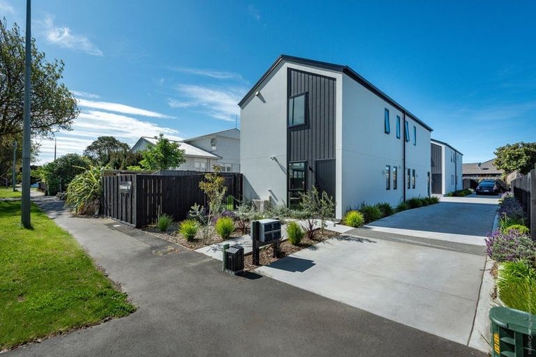 Photo of property in 1/73 Linwood Avenue, Linwood, Christchurch, 8011