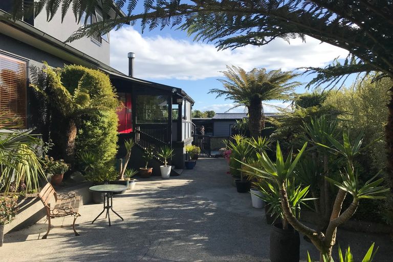 Photo of property in 24 Kiddle Drive, Hilltop, Taupo, 3330