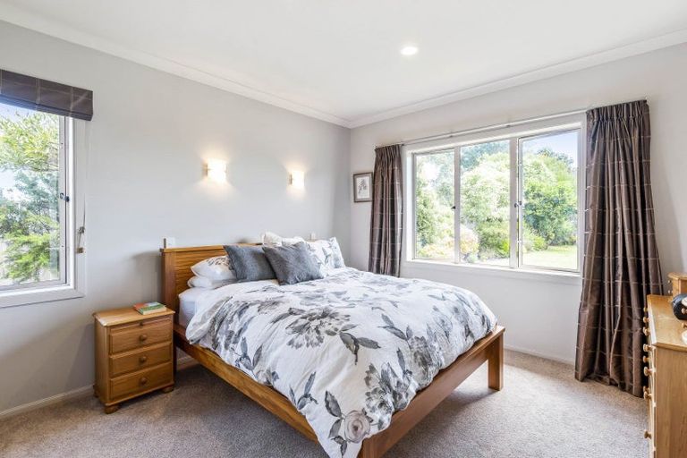 Photo of property in 12 Regent Drive, Paraparaumu Beach, Paraparaumu, 5032