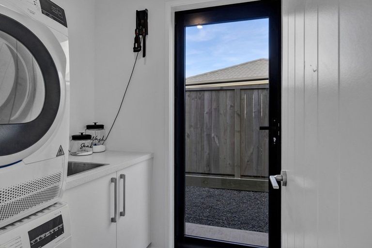 Photo of property in 42 Papawhero Drive, Bell Block, New Plymouth, 4312
