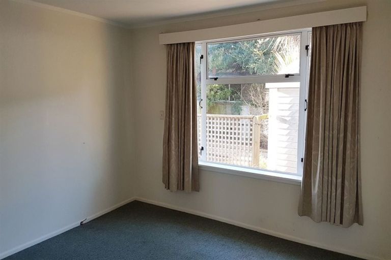 Photo of property in 38 Springs Road, Hornby, Christchurch, 8042
