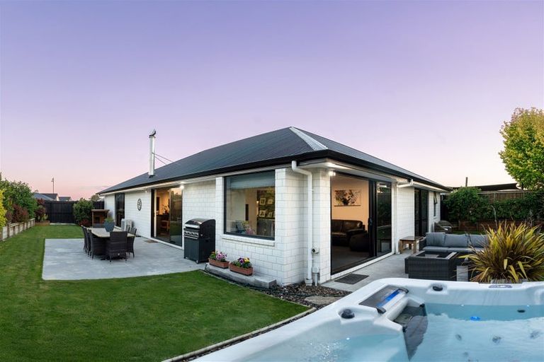 Photo of property in 5 Redhaven Rise, Netherby, Ashburton, 7700