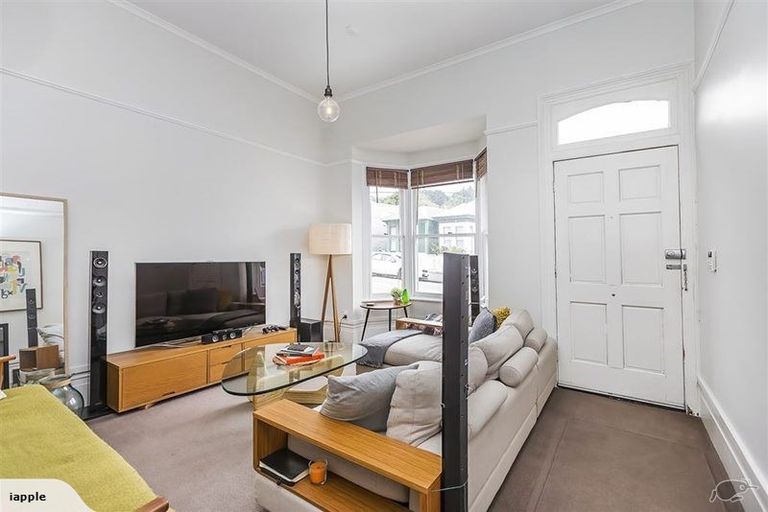 Photo of property in 79 Wallace Street, Mount Cook, Wellington, 6021
