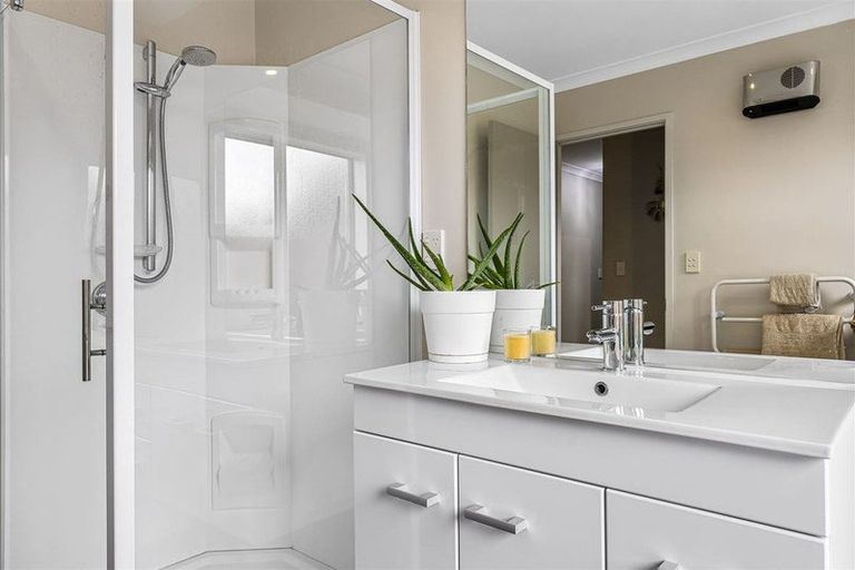 Photo of property in 8b Dewar Lane, Prebbleton, 7604