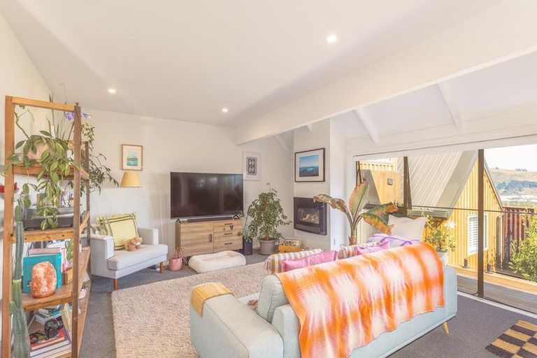 Photo of property in 1/8 Hobday Lane, Mount Pleasant, Christchurch, 8081