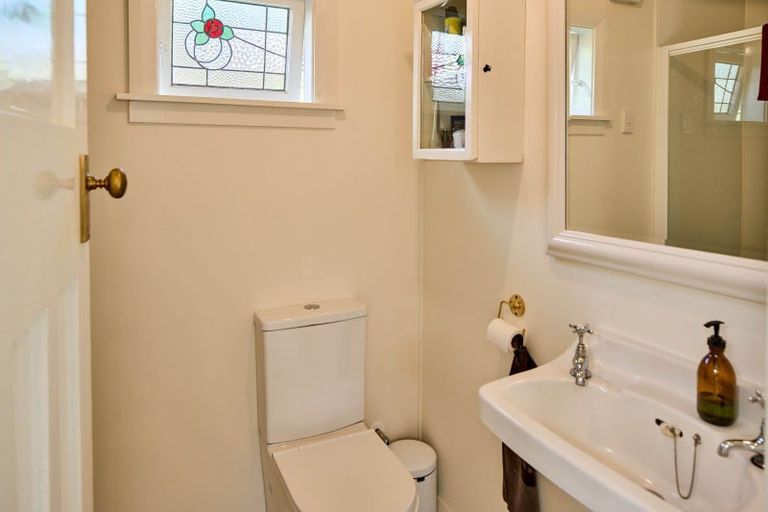 Photo of property in 36 Beth Street, Trentham, Upper Hutt, 5018