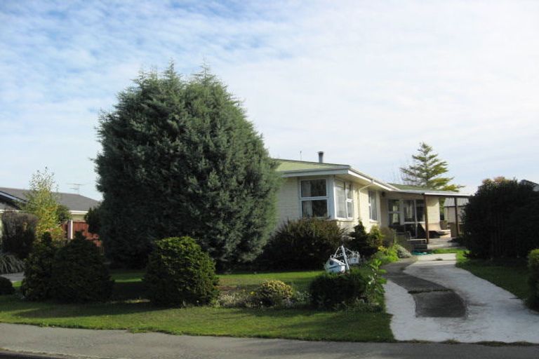 Photo of property in 67 Gladson Avenue, Sockburn, Christchurch, 8042