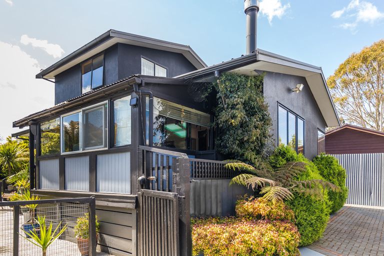 Photo of property in 24 Kiddle Drive, Hilltop, Taupo, 3330