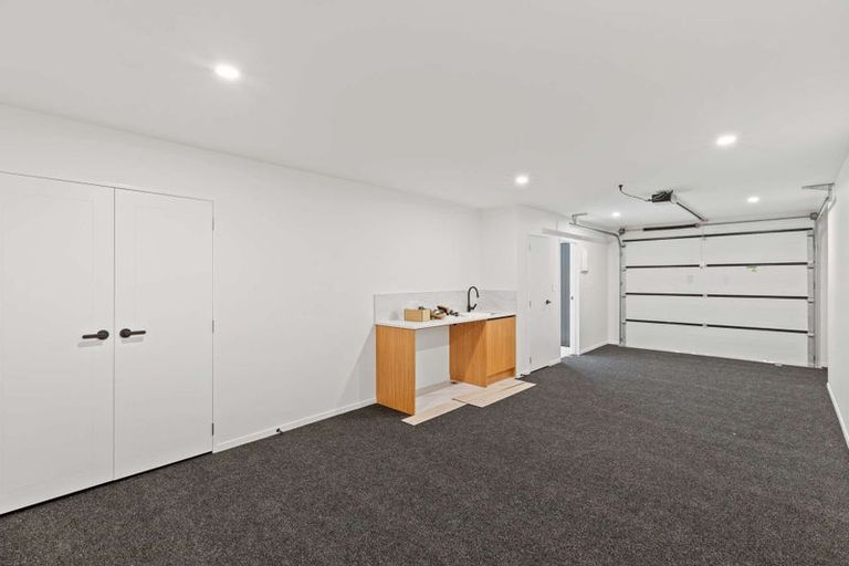 Photo of property in 20a Makomako Drive, Orewa, 0931