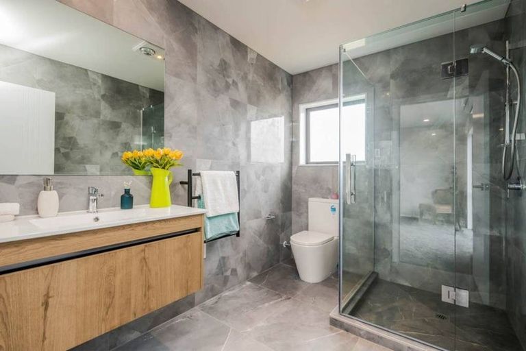 Photo of property in 4 Rere Awa Road, Glenbrook, 2681