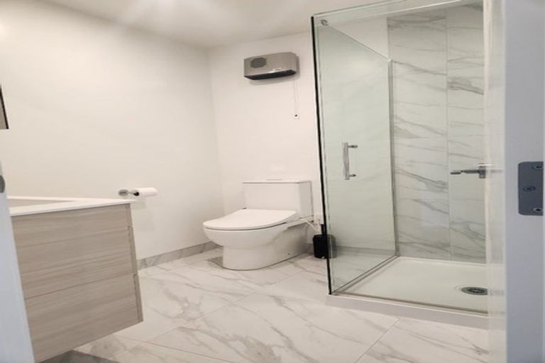 Photo of property in 5/61 Matipo Road, Te Atatu Peninsula, Auckland, 0610