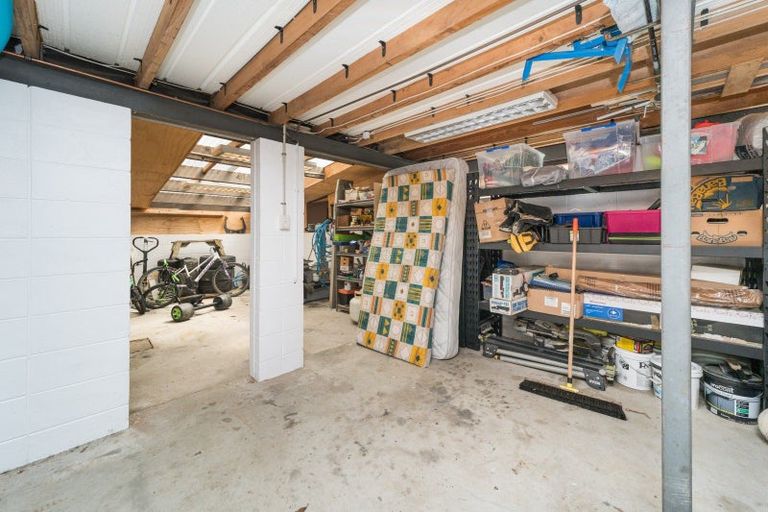 Photo of property in 50 Pitama Road, Awapuni, Palmerston North, 4412