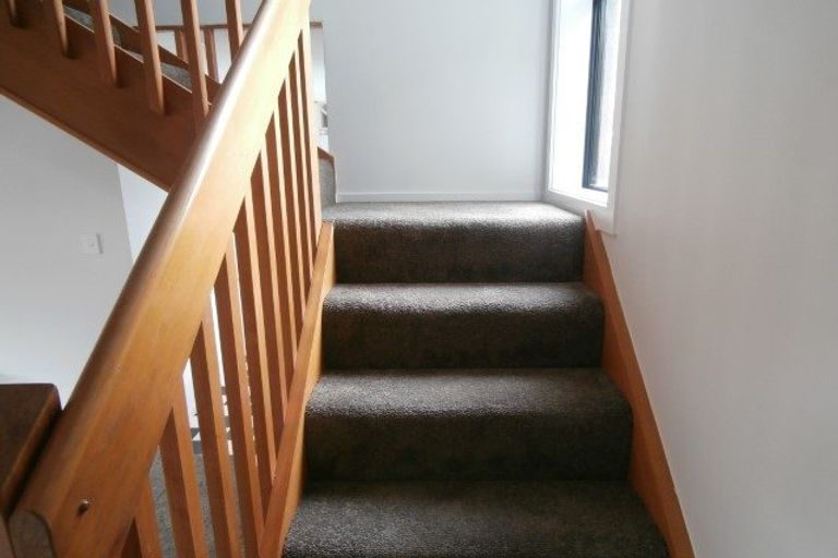 Photo of property in 2/238 Edgeware Road, Edgeware, Christchurch, 8013