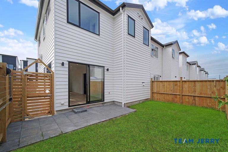 Photo of property in 49 Opoka Street, Papakura, 2110