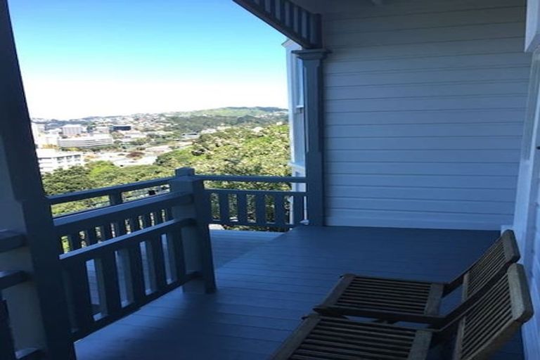 Photo of property in 7 Grosvenor Terrace, Wadestown, Wellington, 6012