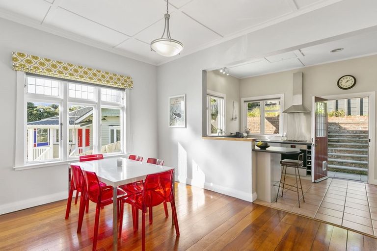 Photo of property in 15 Waipapa Road, Hataitai, Wellington, 6021