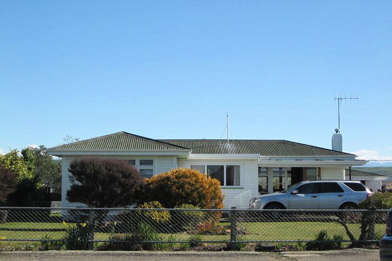 Photo of property in 222 Porangahau Road, Waipukurau, 4200