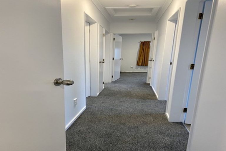 Photo of property in 13 Rawson Street, Tawa, Wellington, 5028