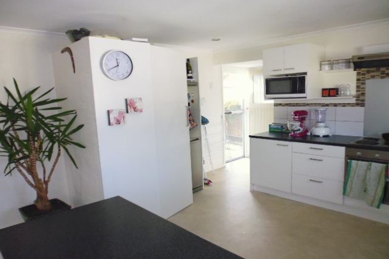 Photo of property in 1030 High Street, Avalon, Lower Hutt, 5011