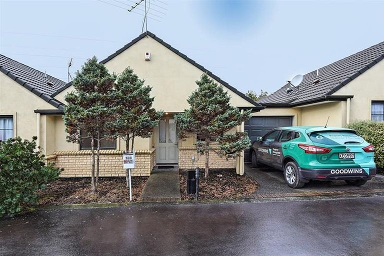 Photo of property in St Claire Village, 160/172 Mcleod Road, Te Atatu South, Auckland, 0610