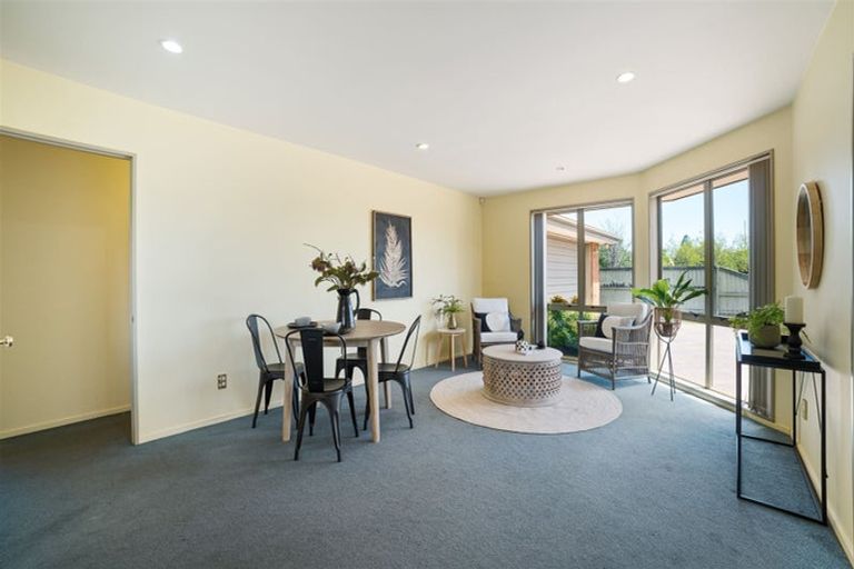 Photo of property in 21 Springs Road, Hornby, Christchurch, 8042