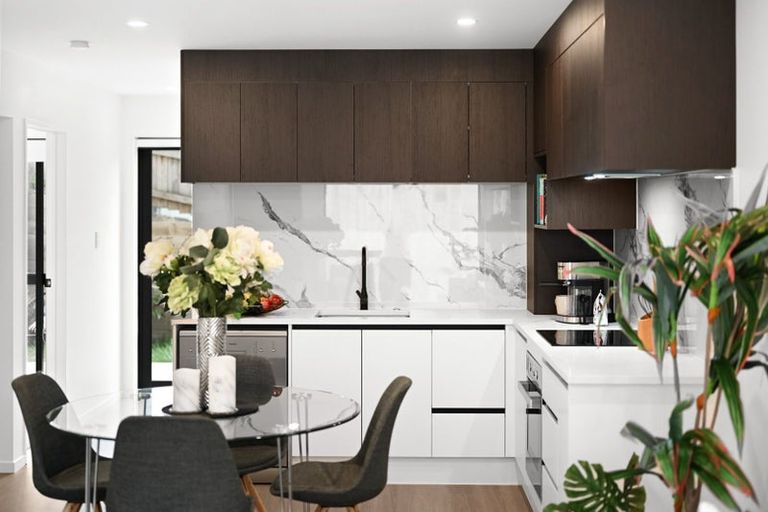 Photo of property in 12c Massine Place, Randwick Park, Auckland, 2105