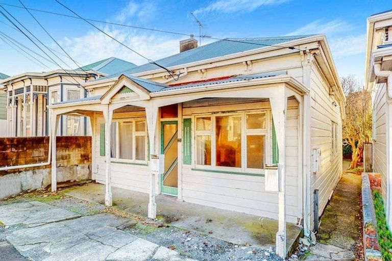 Photo of property in 23 Wilson Street, Newtown, Wellington, 6021