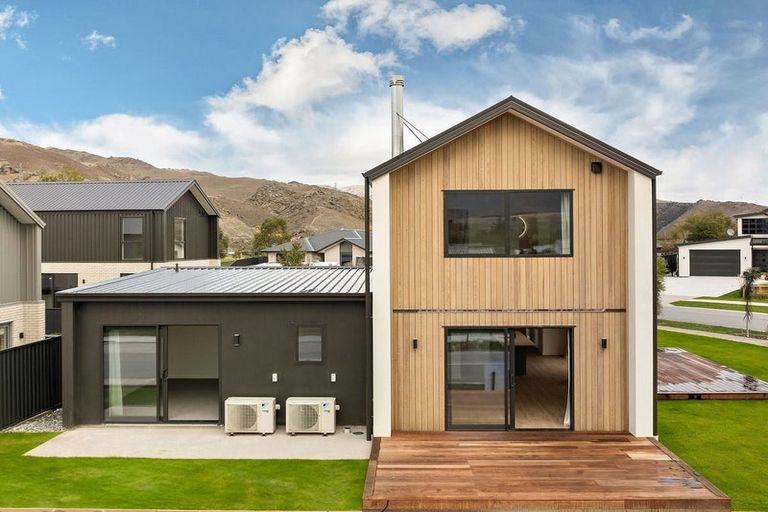 Photo of property in 38 Wallis Drive, Cromwell, 9310