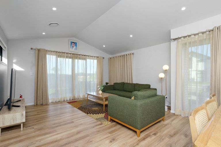 Photo of property in 3c Te Rerenga Terrace, Cambridge, 3434