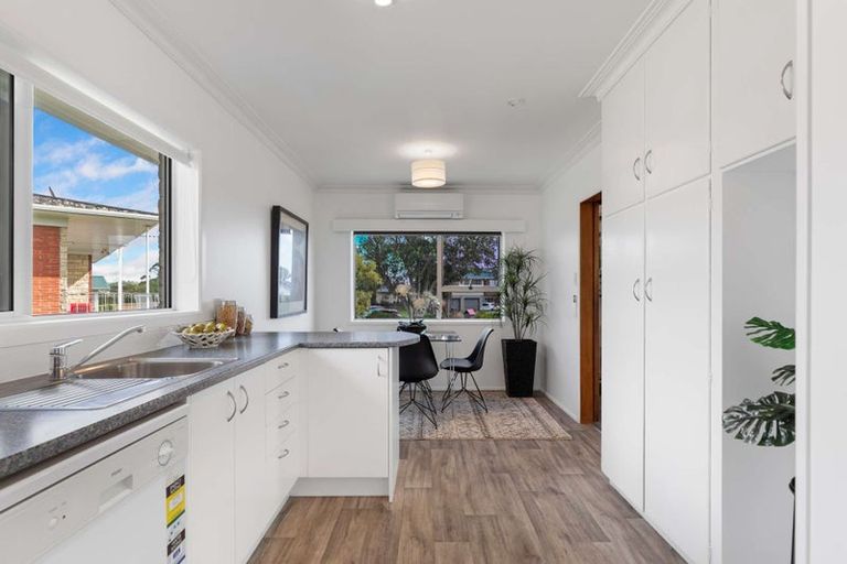 Photo of property in 10 Kaiwaka Road, Waiuku, 2123