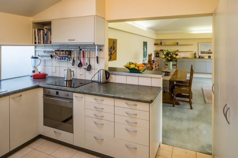 Photo of property in 9u9 Wilkinson Street, Oriental Bay, Wellington, 6011