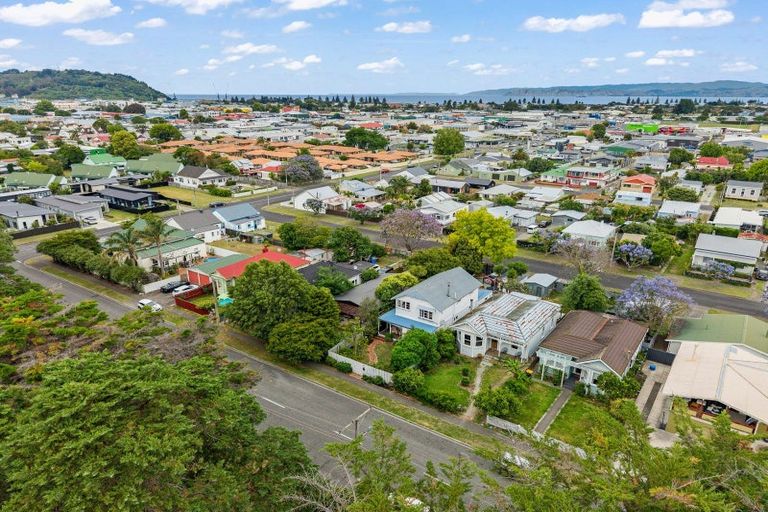 Photo of property in 436 Aberdeen Road, Gisborne, 4010
