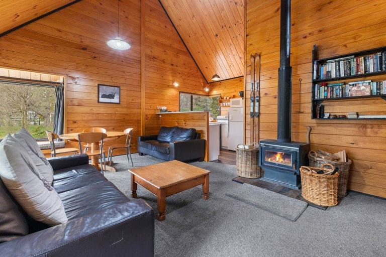 Photo of property in 9a Park Avenue, Ohakune, 4625